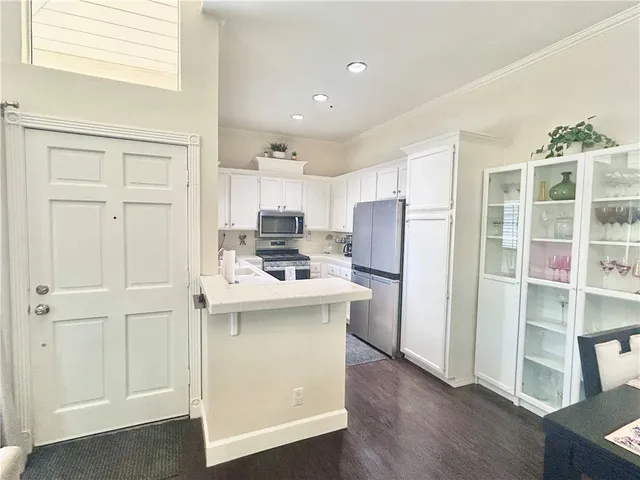 $365,000 | 3680 South Bear Street, Unit 16 / J, Santa Ana, CA 92704