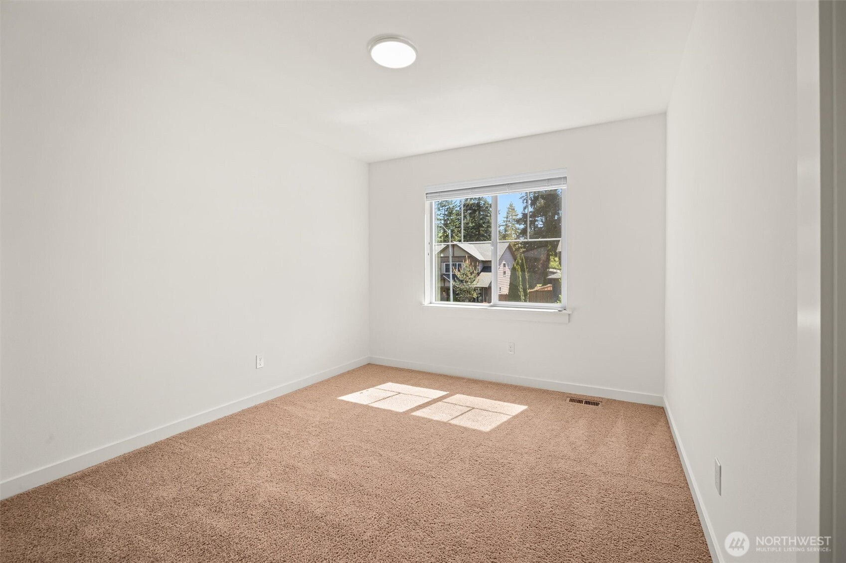 817 218th Street Southeast Bothell, WA 98021 - Photo 25 of 40
