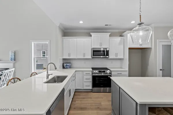 $589,900 | 212 Windswept Lane, Beaufort, NC 28516