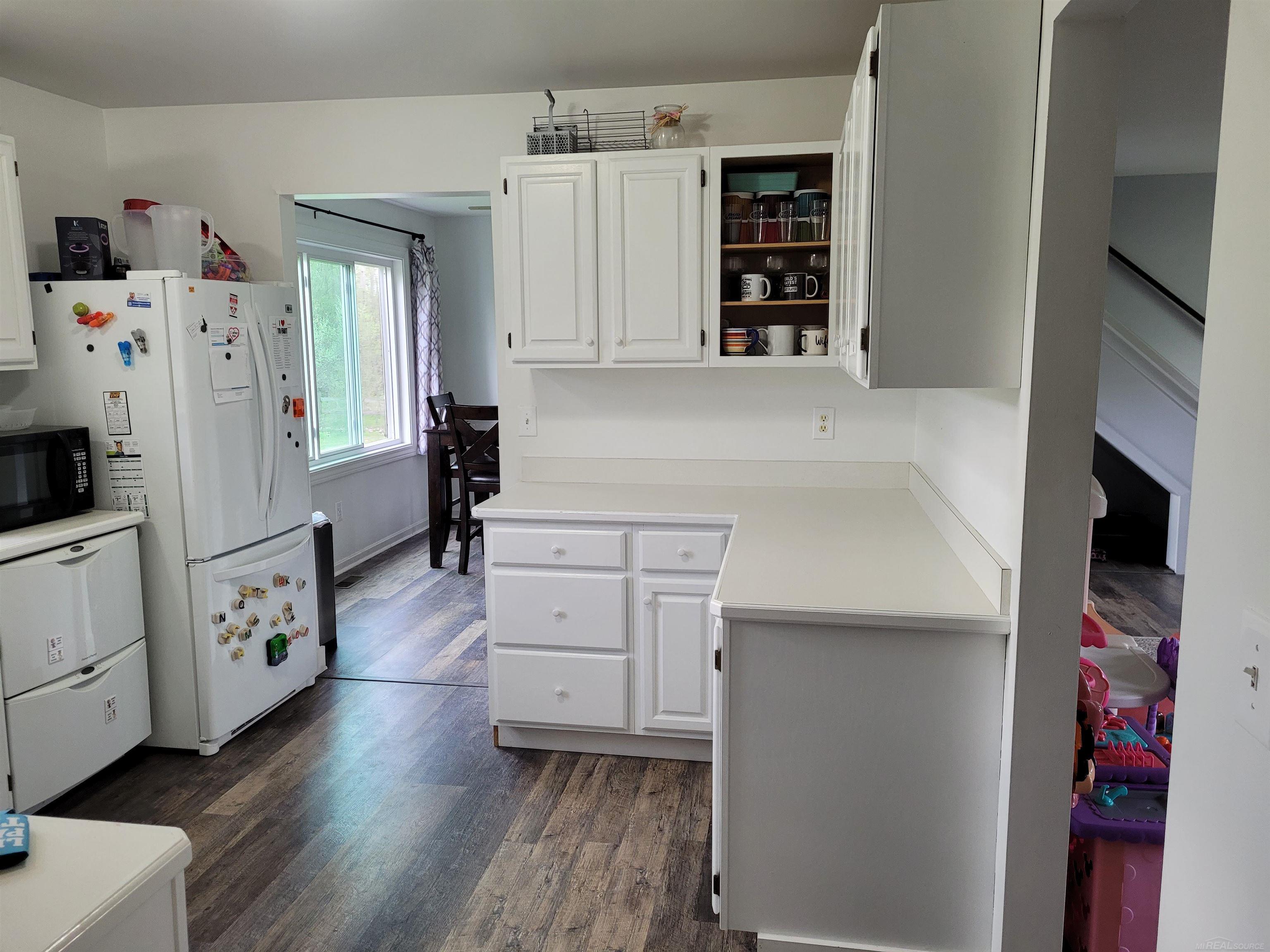 925 Allen Road Smiths Creek, MI 48074 - Photo 7 of 44 50141389-3fe89594-6e2d-43c6-9bb1-ba44963eb0e0.JPG