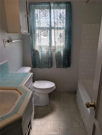 $560,000 | 1619 West 136th Street, Compton, CA 90222