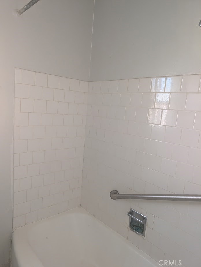 1619 West 136th Street Compton, CA 90222 - Photo 5 of 11