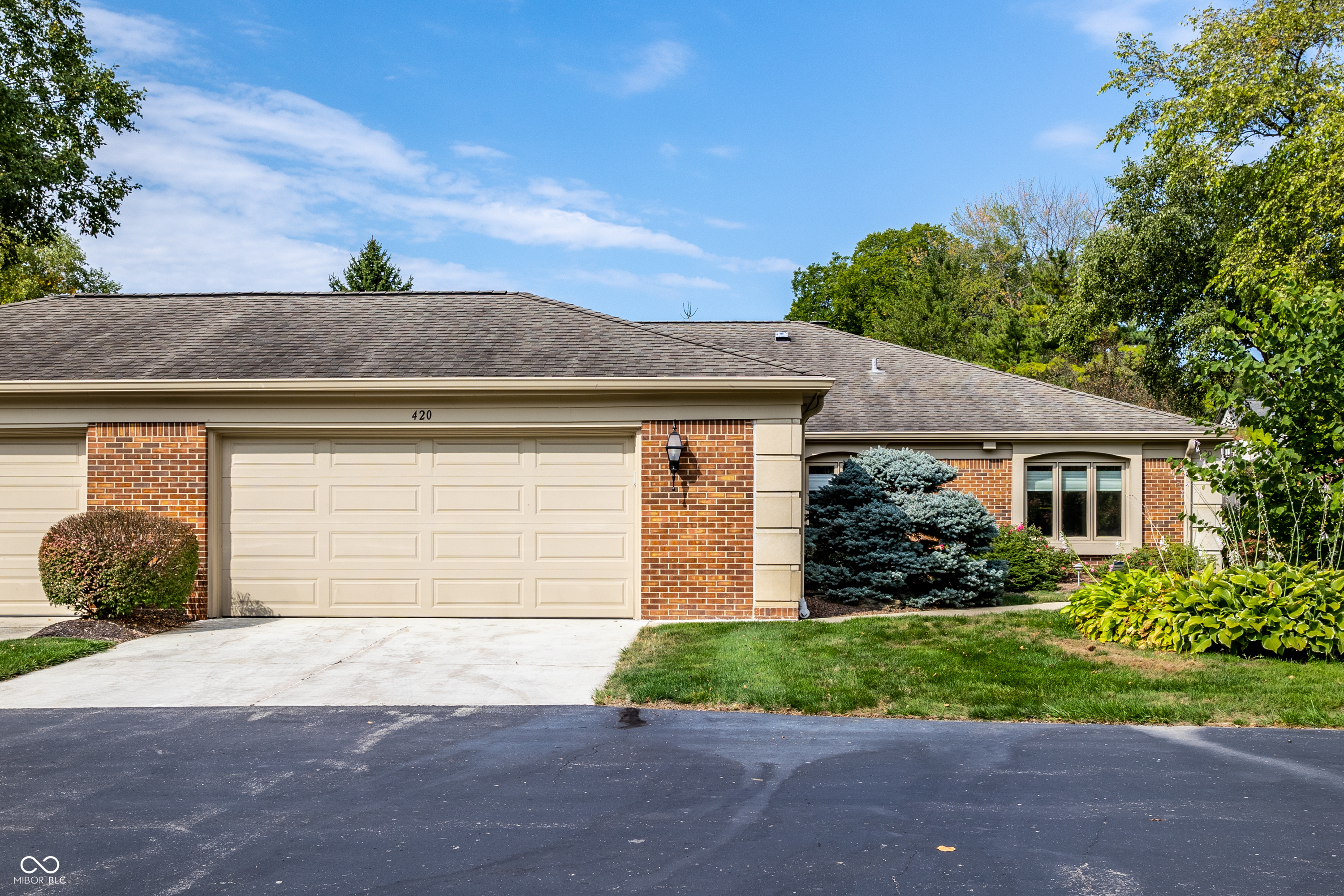 420 Bent Tree Lane, Unit 4 Indianapolis, IN 46260 - Photo 1 of 46