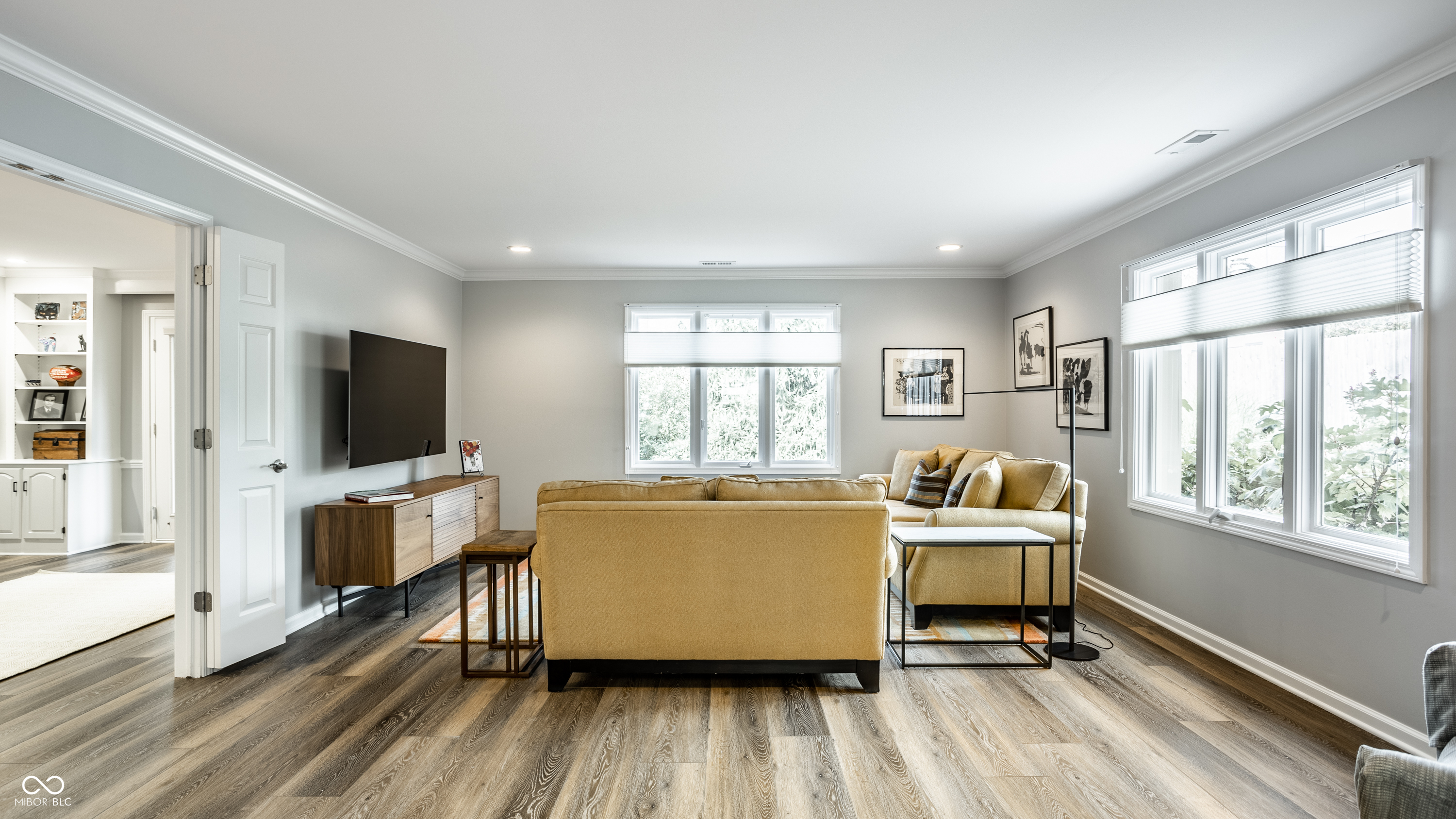 420 Bent Tree Lane, Unit 4 Indianapolis, IN 46260 - Photo 7 of 46