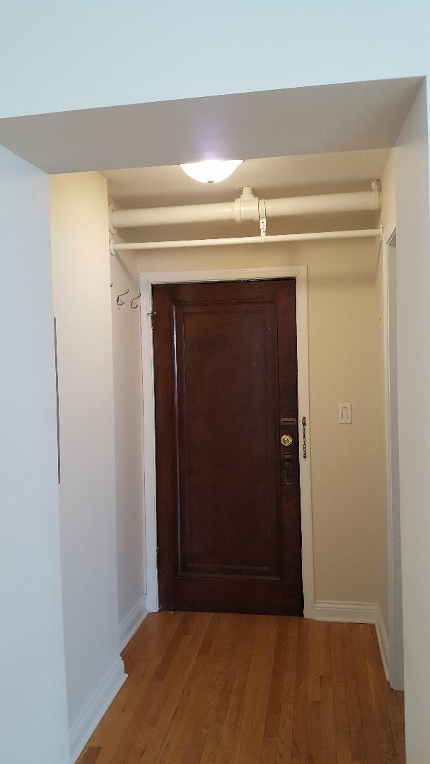 58 Forest Avenue, Unit G Riverside, IL 60546 - Photo 12 of 19 a view of empty room