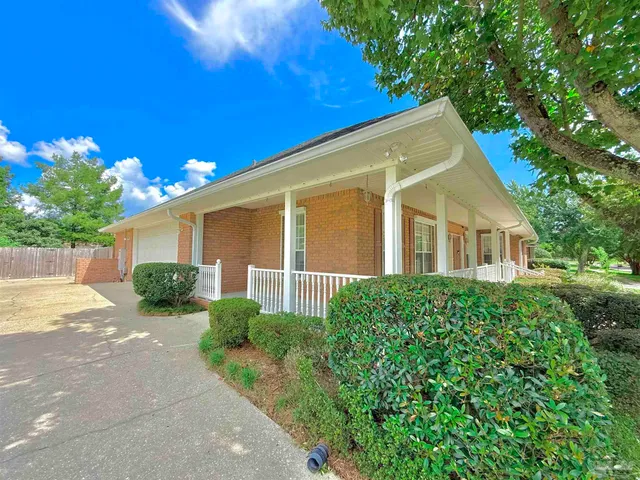 $425,000 | 412 Mayberry Street, Cantonment, FL 32533