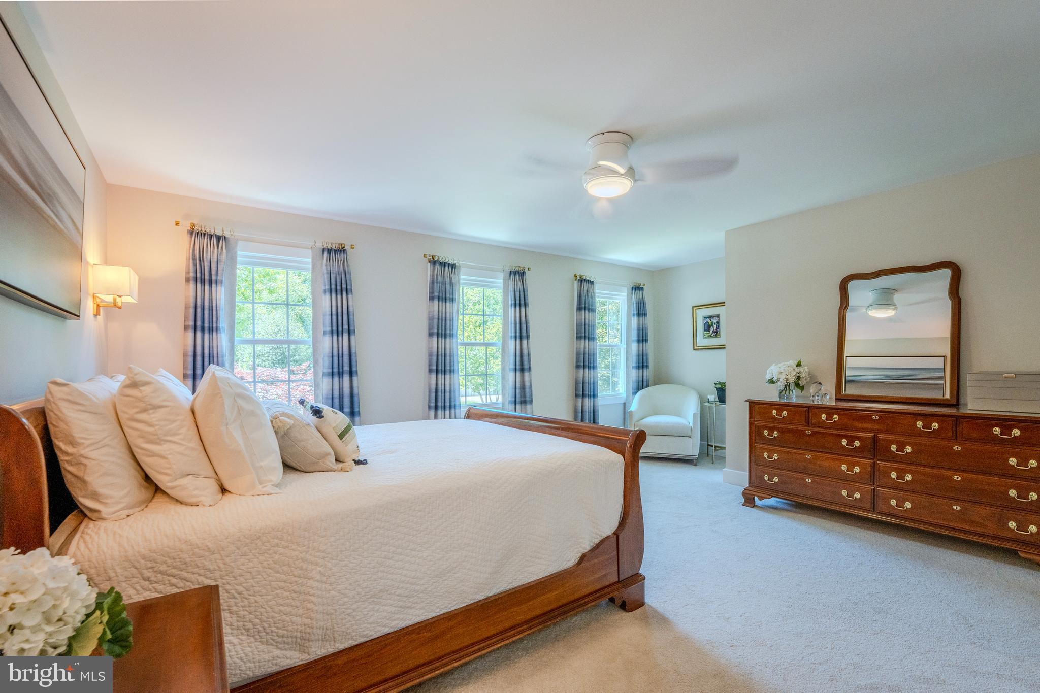 11910 Winstead Lane Reston, VA 20194 - Photo 25 of 80 Primary Bedroom