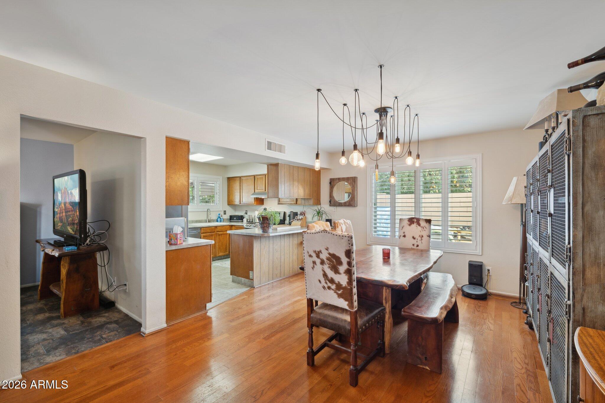 802 East Marconi Avenue Phoenix, AZ 85022 - Photo 12 of 35 Dining + Kitchen View