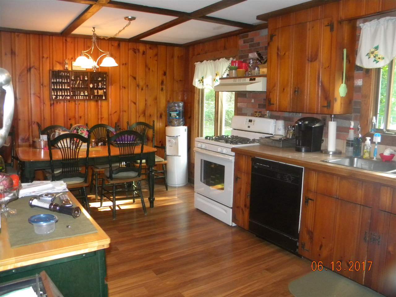 6 Hale Spring Road Plaistow, NH 03865 - Photo 5 of 9 Gallery Image 5