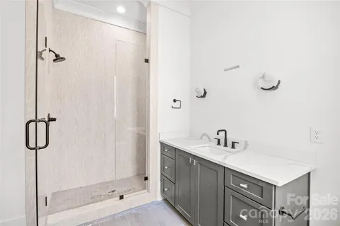 $2,750,000 | 4628 Water Oak Road, Charlotte, NC 28211