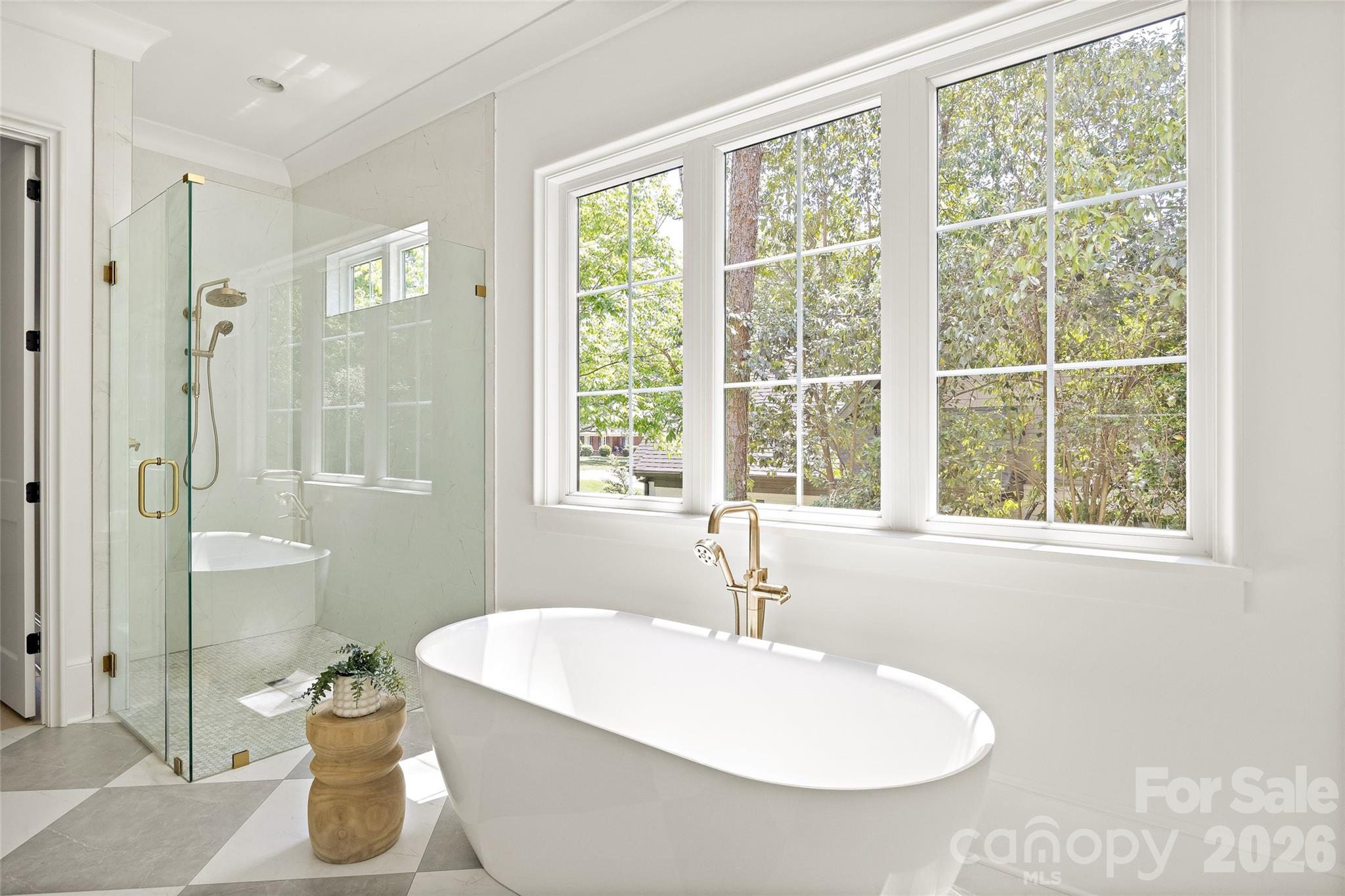 4628 Water Oak Road Charlotte, NC 28211 - Photo 21 of 43 a bathroom with a tub and sink