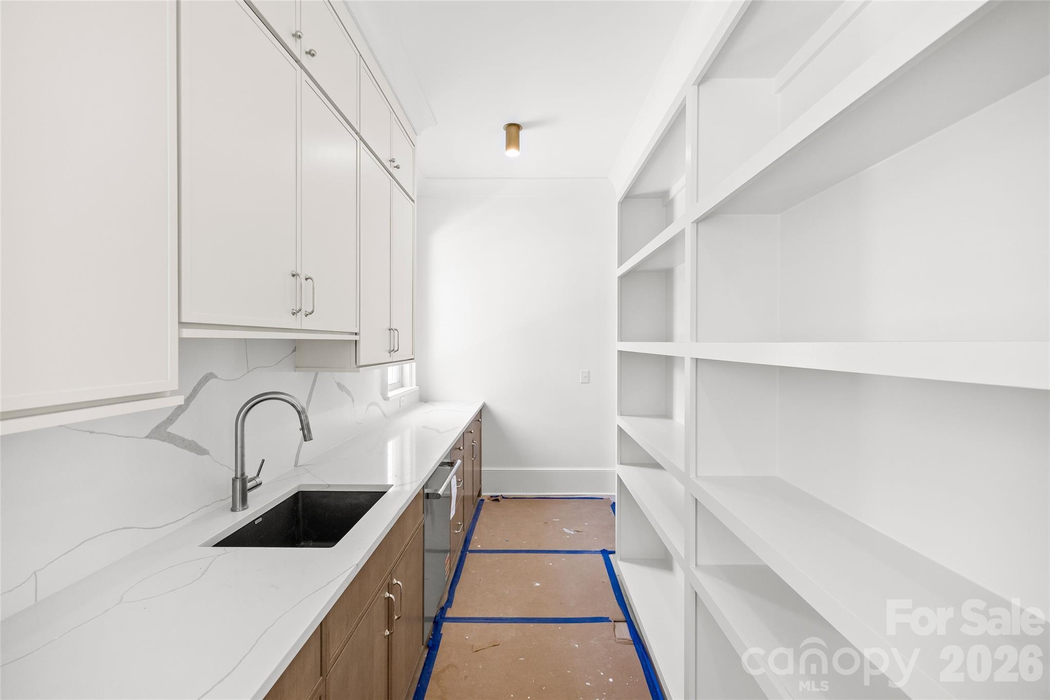 4628 Water Oak Road Charlotte, NC 28211 - Photo 6 of 26