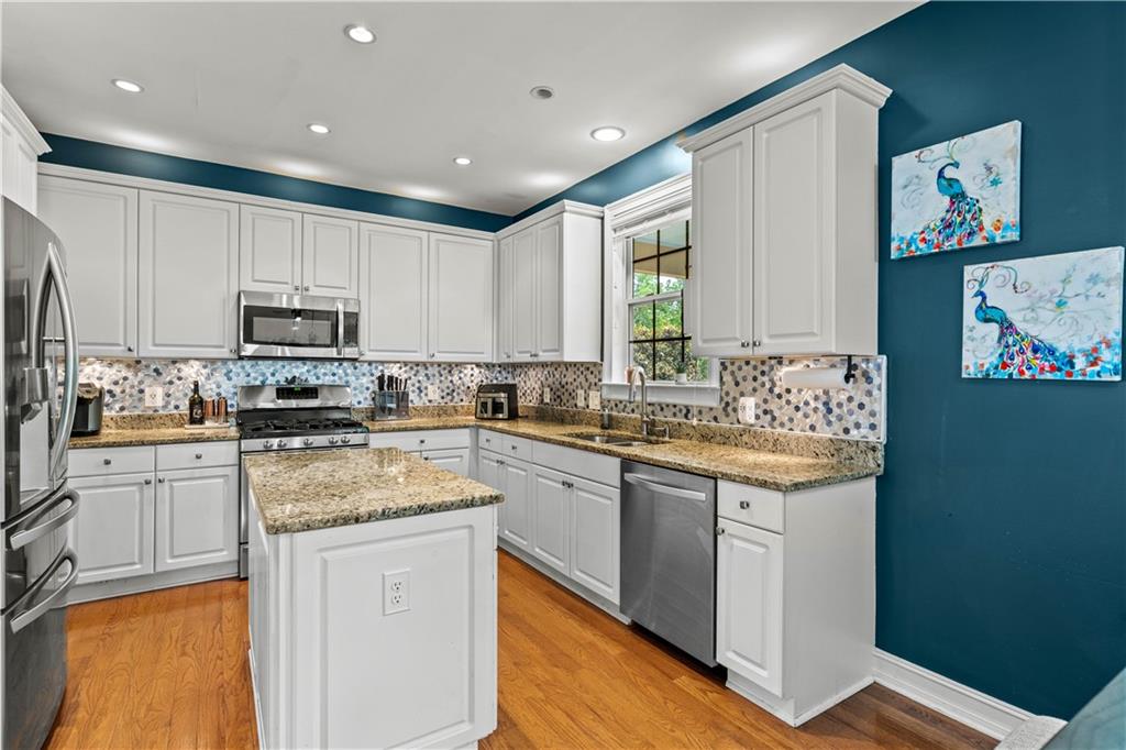 638 Glen Valley Way Dacula, GA 30019 - Photo 16 of 61