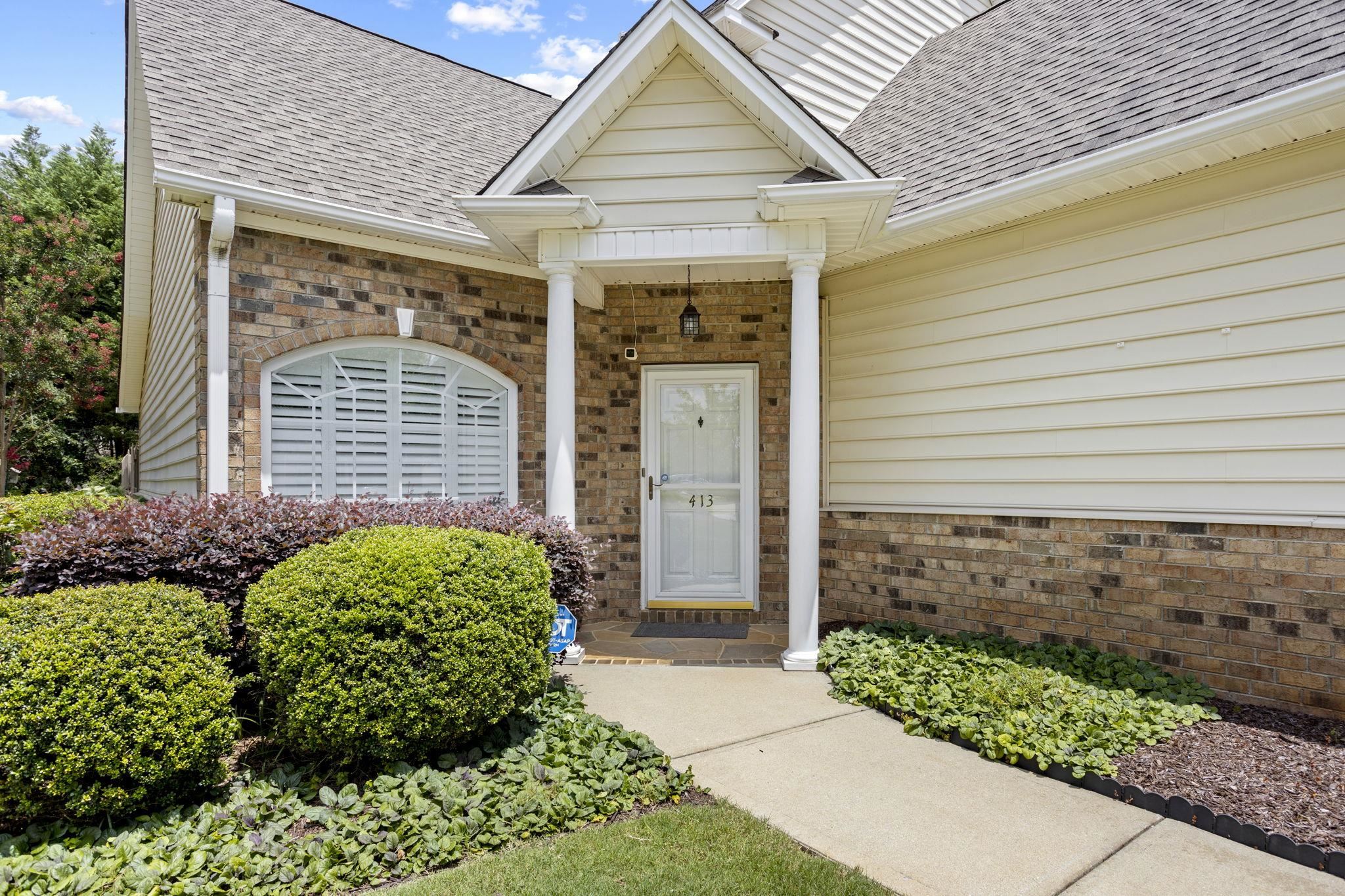 413 Pierview Way Boiling Springs, SC 29316 - Photo 3 of 31 Gallery Image 3
