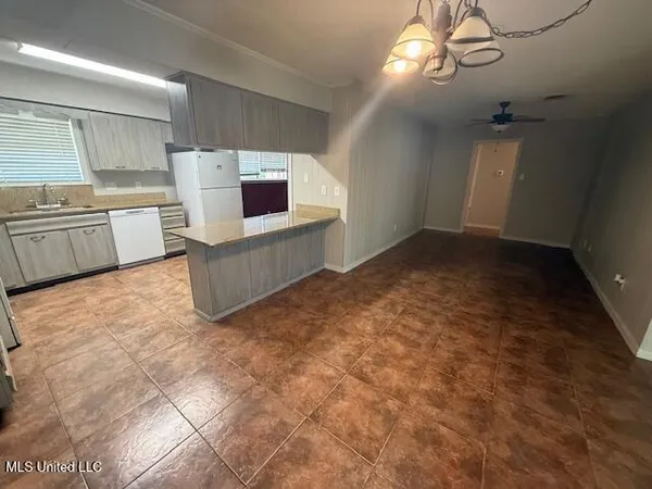 $1,700 | 2276 Sunkist Country Club Road, Biloxi, MS 39532