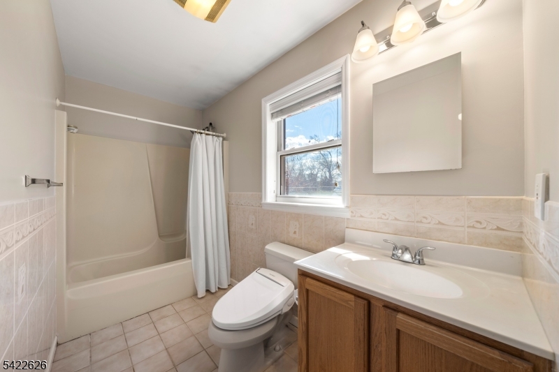 78 North Shore Road Denville, NJ 07834 - Photo 18 of 28