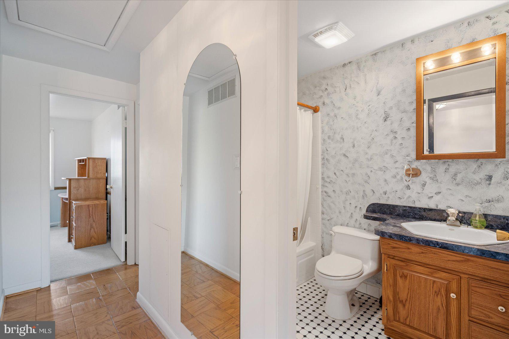 14 Lockett Court Baltimore, MD 21221 - Photo 20 of 37