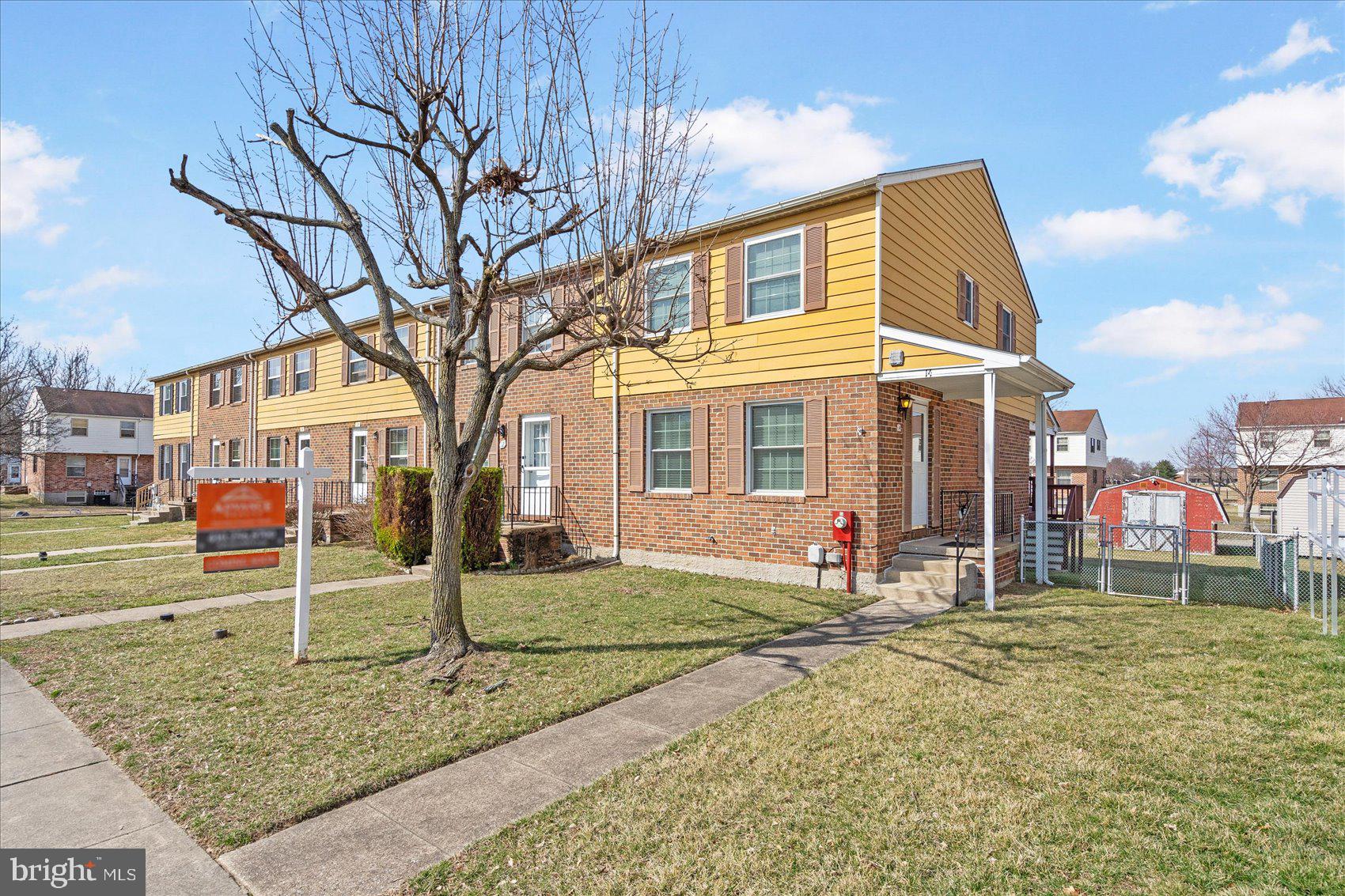 14 Lockett Court Baltimore, MD 21221 - Photo 3 of 37