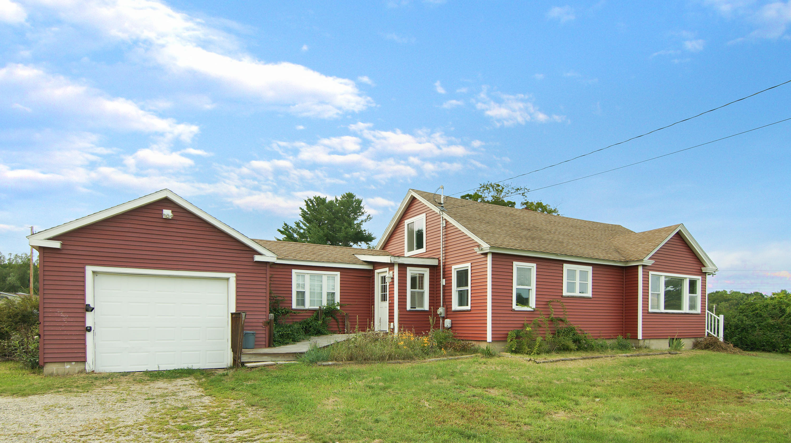 144 Gould Road Biddeford, ME 04005 - Photo 3 of 22 Ext_3