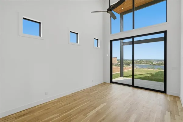 $2,695,000 | 961 East Hells Gate Drive, Strawn, TX 76475