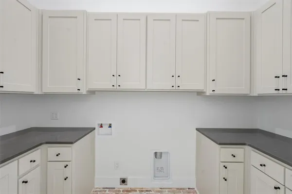 $2,695,000 | 961 East Hells Gate Drive, Strawn, TX 76475