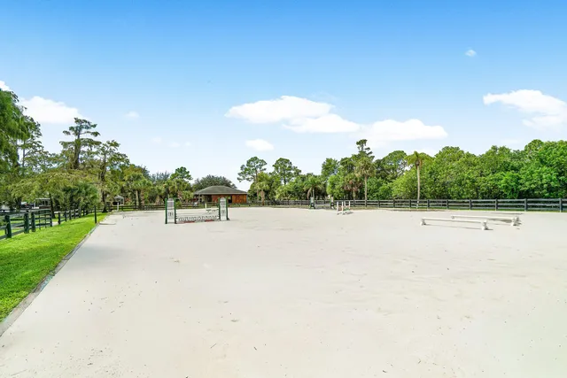 $1,995,000 | 2317 Fawn Drive, Loxahatchee, FL 33470