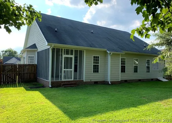 $1,950 | 3636 Standard Drive, Fayetteville, NC 28306