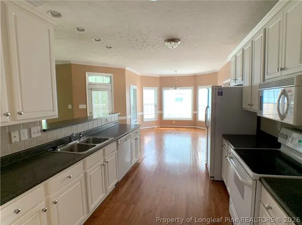 $1,950 | 3636 Standard Drive, Fayetteville, NC 28306