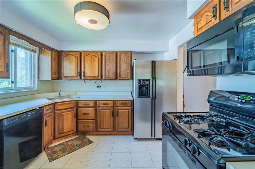 8242 Aber Road Penn Hills, PA 15147 - Photo 7 of 25 Gallery Image 7
