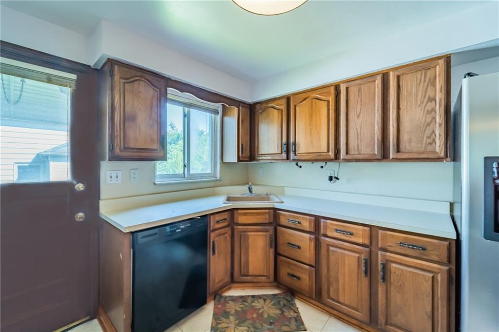 8242 Aber Road Penn Hills, PA 15147 - Photo 10 of 25 Gallery Image 10