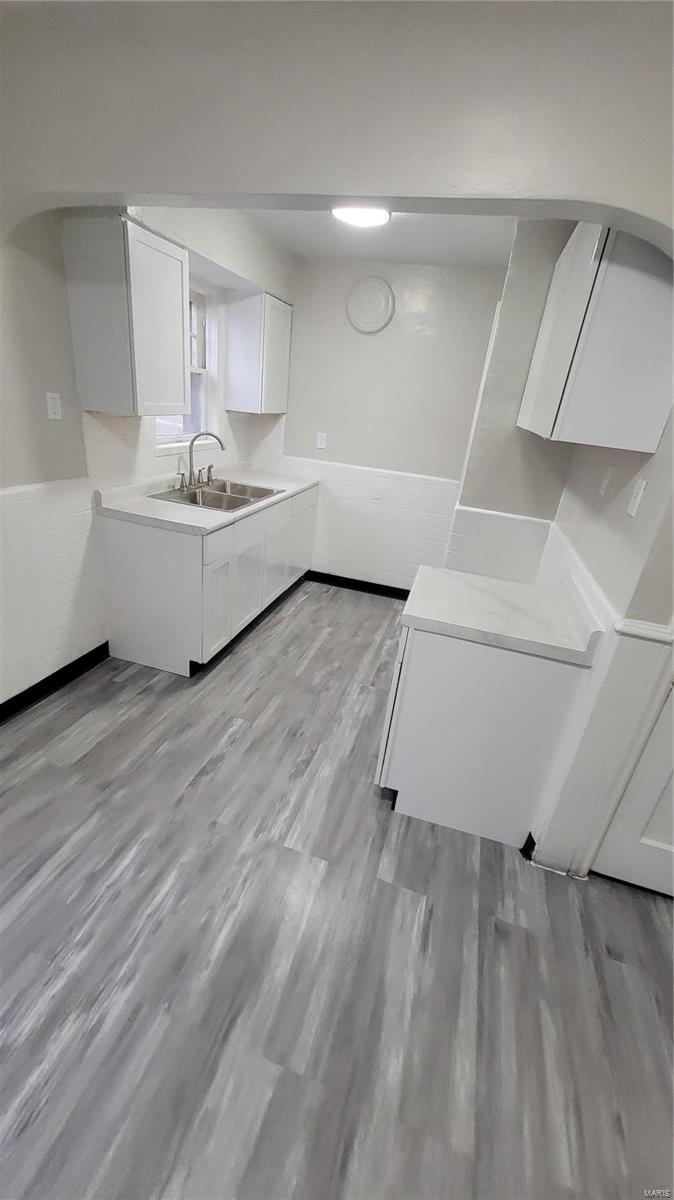 531 Chambers Road St. Louis, MO 63137 - Photo 5 of 13 Gallery Image 5