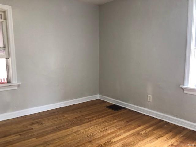531 Chambers Road St. Louis, MO 63137 - Photo 10 of 13 Gallery Image 10