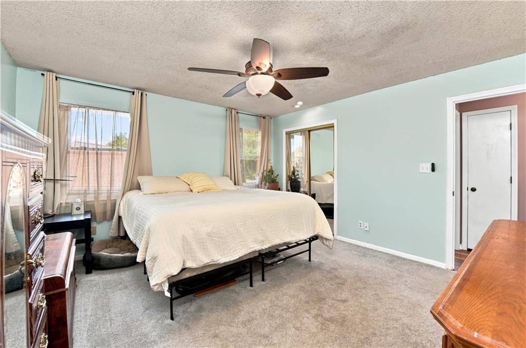 906 Fairview Circle Pleasant Hill, MO 64080 - Photo 25 of 56 Gallery Image 25