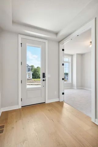 $997,335 | 5512 Vista Trail, Victoria, MN 55318