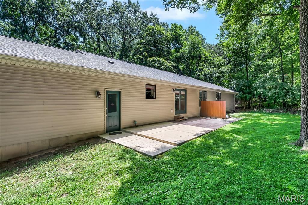 2469 Wild Valley Drive High Ridge, MO 63049 - Photo 48 of 51