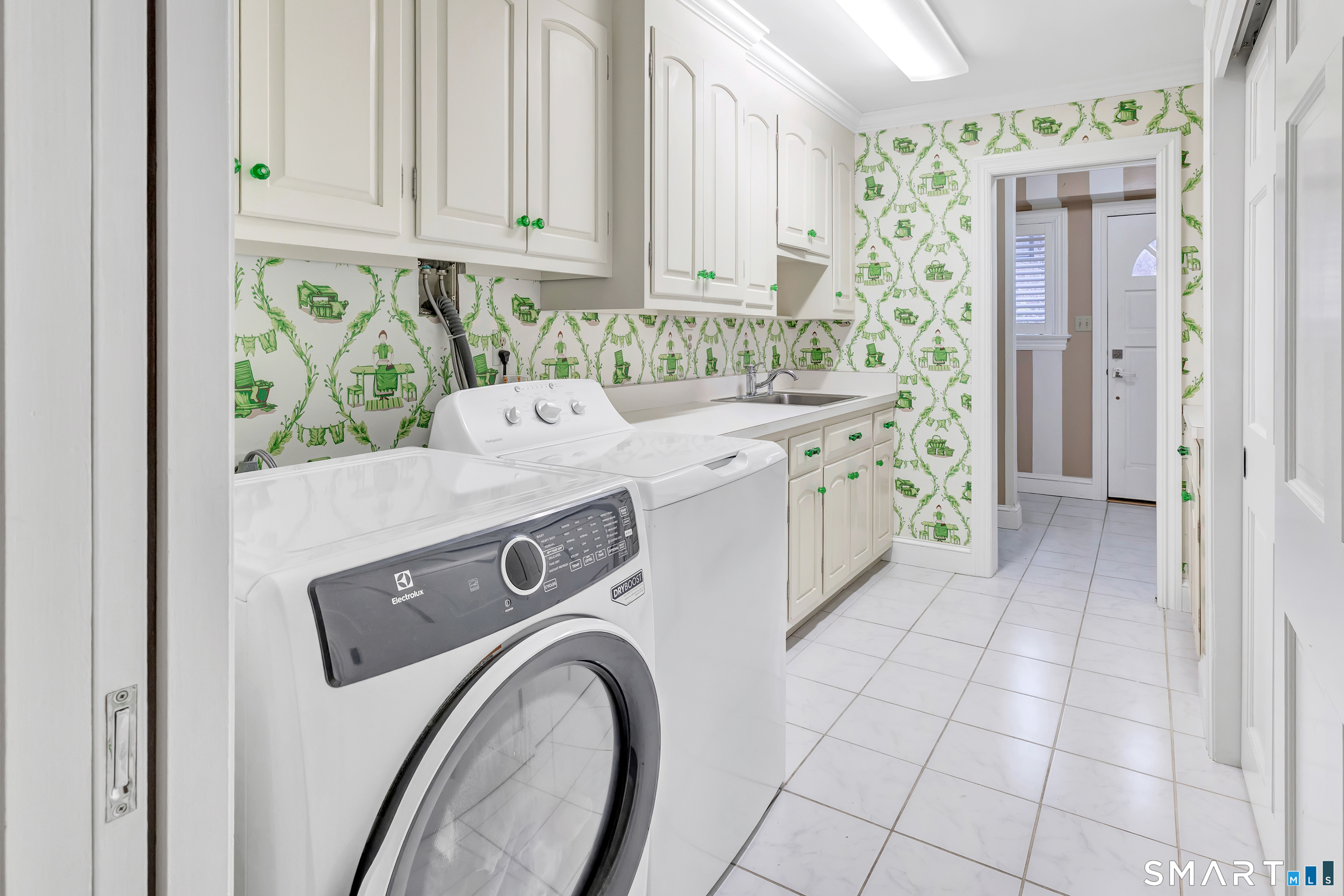 10 White Oak Farm Road Newtown, CT 06470 - Photo 16 of 47