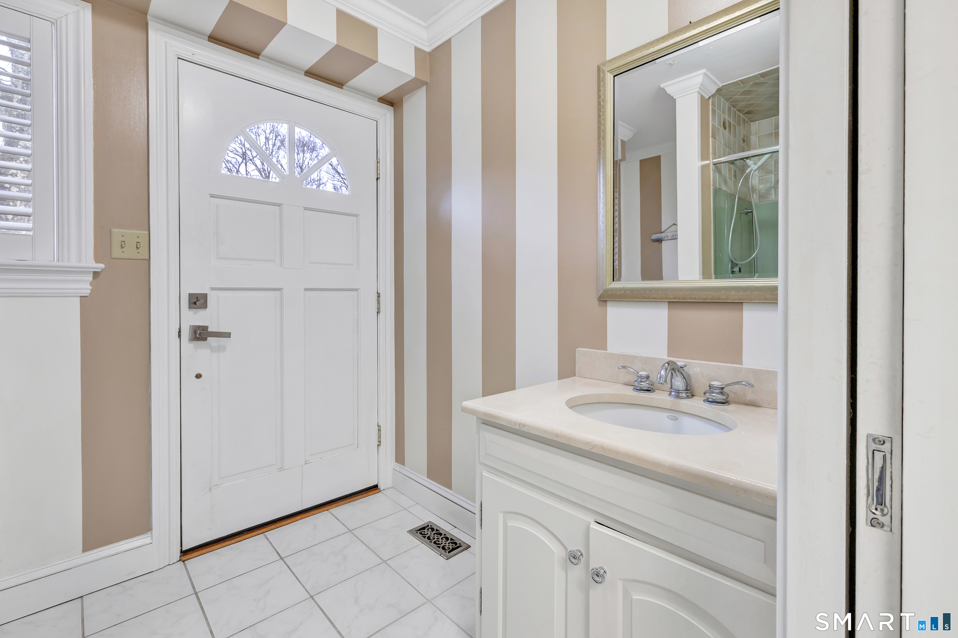 10 White Oak Farm Road Newtown, CT 06470 - Photo 17 of 47