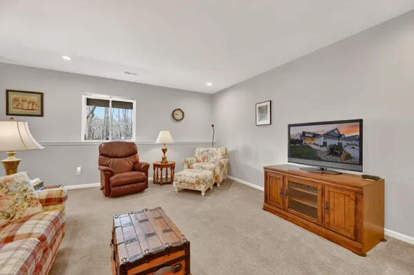 $384,900 | 4022 Stoneridge Drive, Jackson, MI 49203