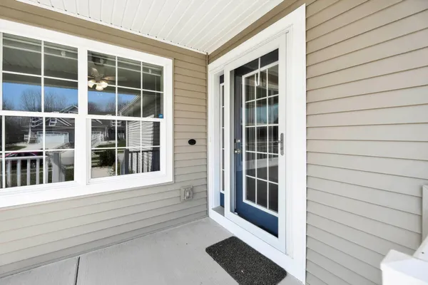 $384,900 | 4022 Stoneridge Drive, Jackson, MI 49203