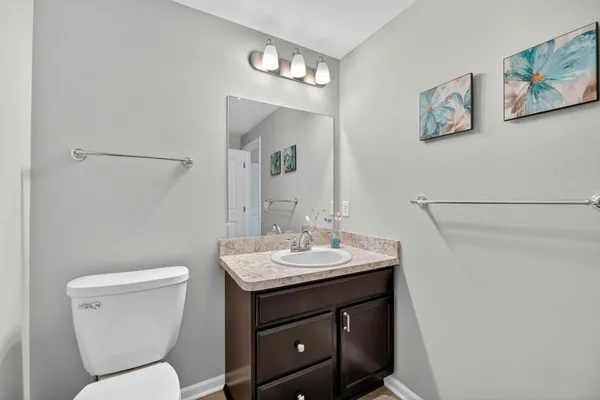 $384,900 | 4022 Stoneridge Drive, Jackson, MI 49203
