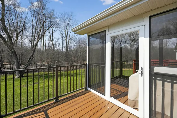 $384,900 | 4022 Stoneridge Drive, Jackson, MI 49203