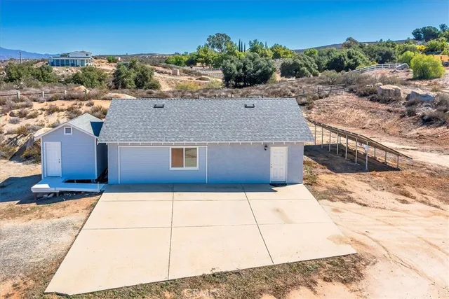 $989,000 | 39330 Gray Squirrel Road, Temecula, CA 92592
