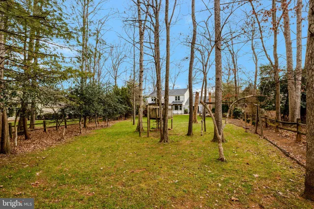 $1,200,000 | 12111 Holly Knoll Circle, Great Falls, VA 22066