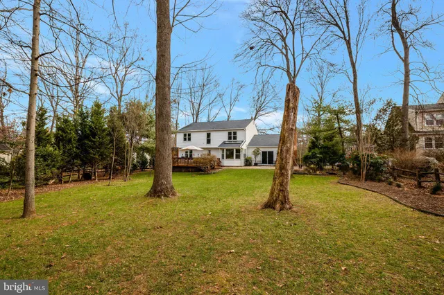 $1,200,000 | 12111 Holly Knoll Circle, Great Falls, VA 22066