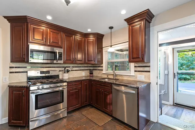 $278,900 | 4911 Onondaga Road, Onondaga, NY 13215