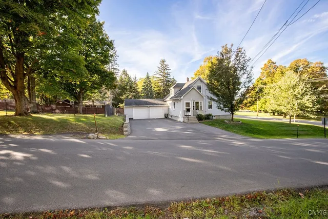 $278,900 | 4911 Onondaga Road, Onondaga, NY 13215