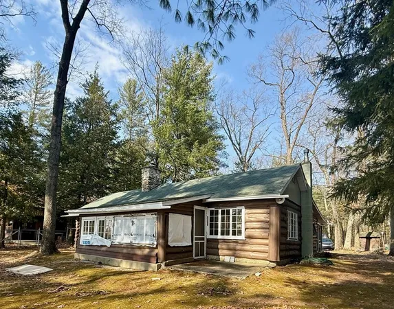 $265,000 | 13239 North Gordon Avenue, Bitely, MI 49309