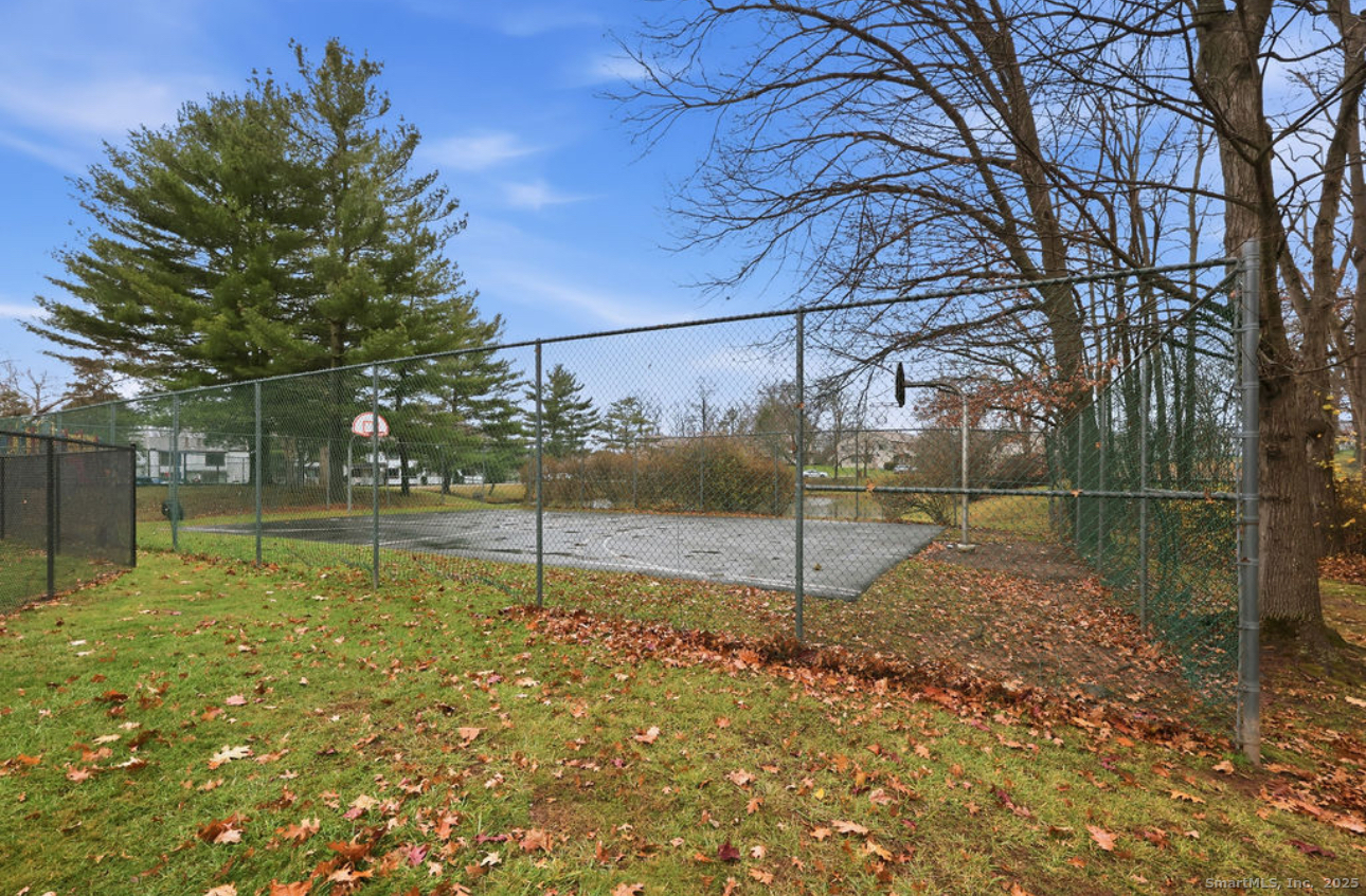 39 Cottonwood Road, Unit 39 Newington, CT 06111 - Photo 19 of 21