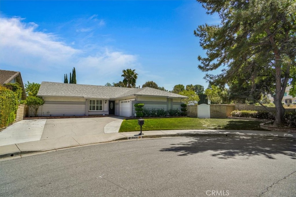 25656 Lochmoor Road Valencia, CA 91355 - Photo 1 of 1 Gallery Image 1