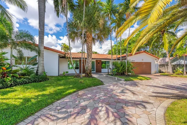 $1,845,000 | 21000 Northeast 18th Court, Miami, FL 33179